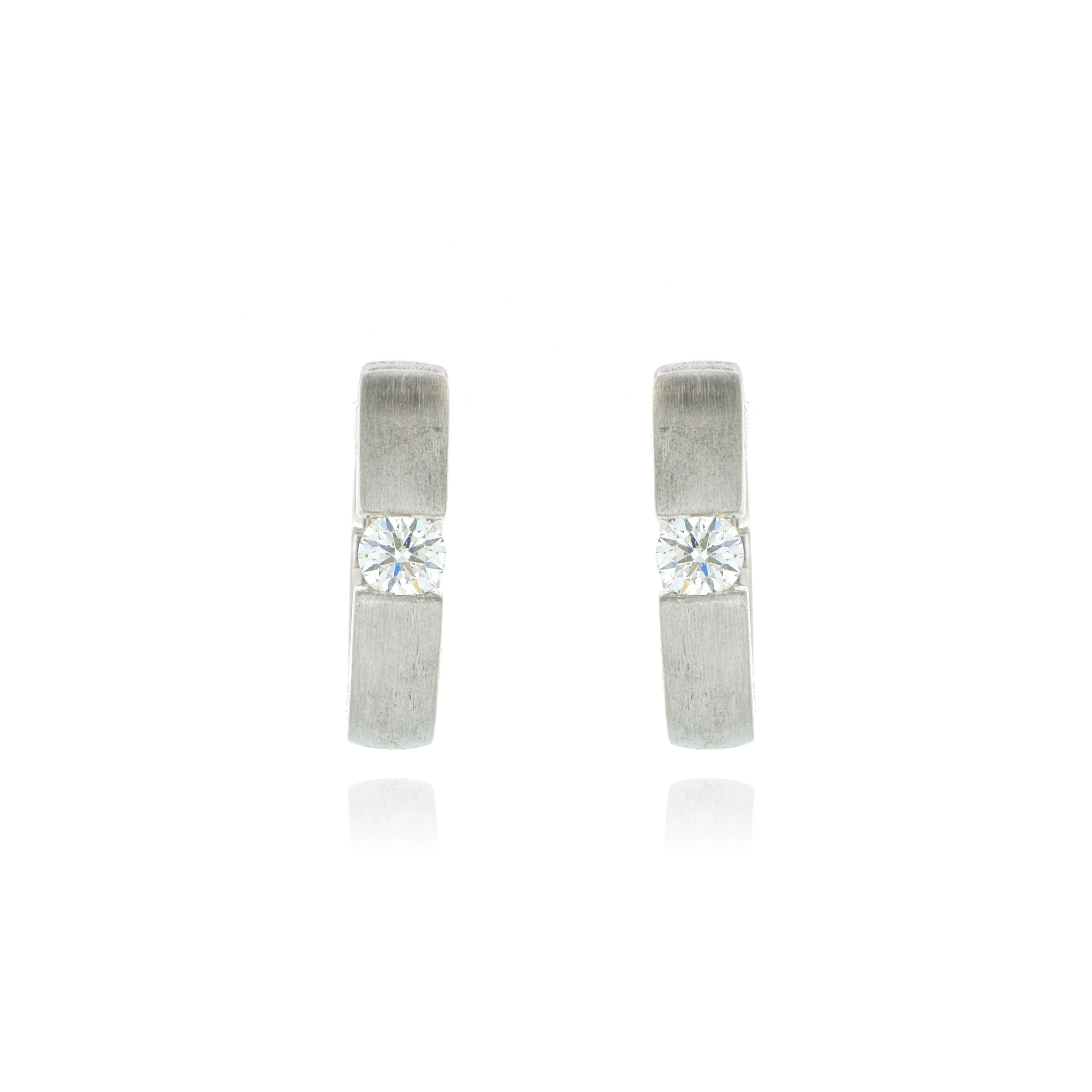 18k White Gold Diamond Huggie Earrings