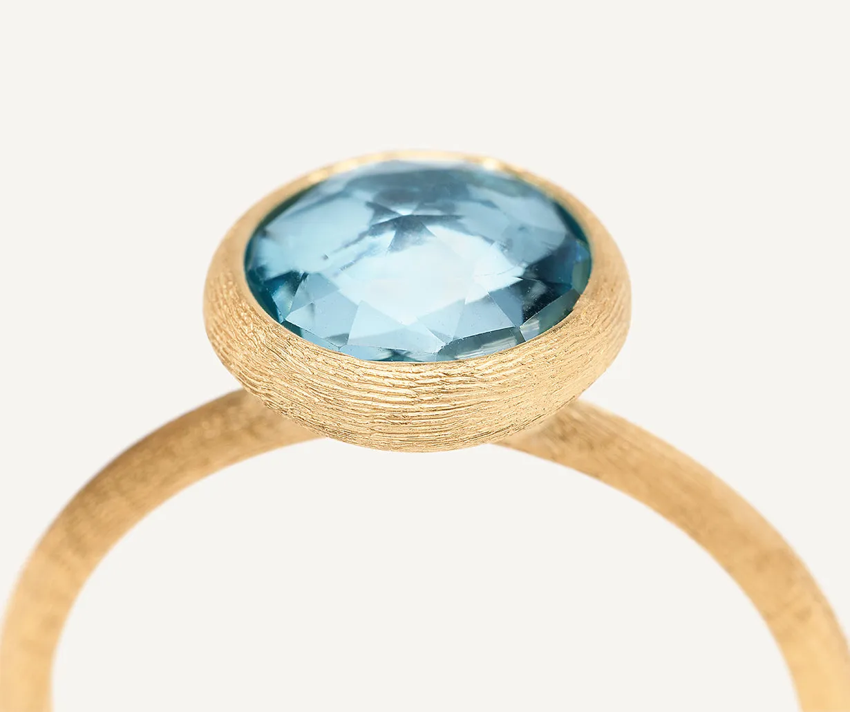 18K Yellow Gold Small Gemstone Ring