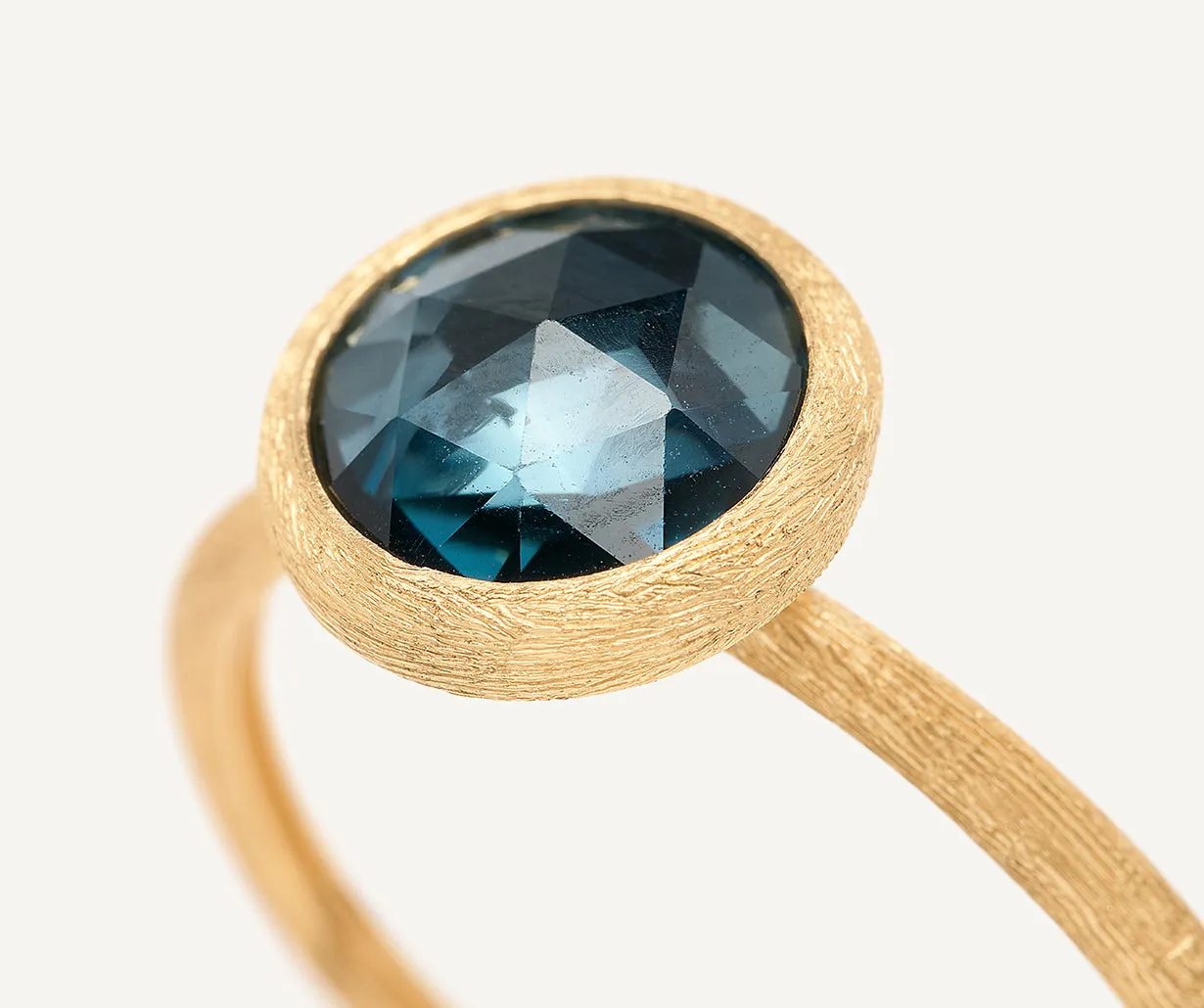 18K Yellow Gold Small Gemstone Ring