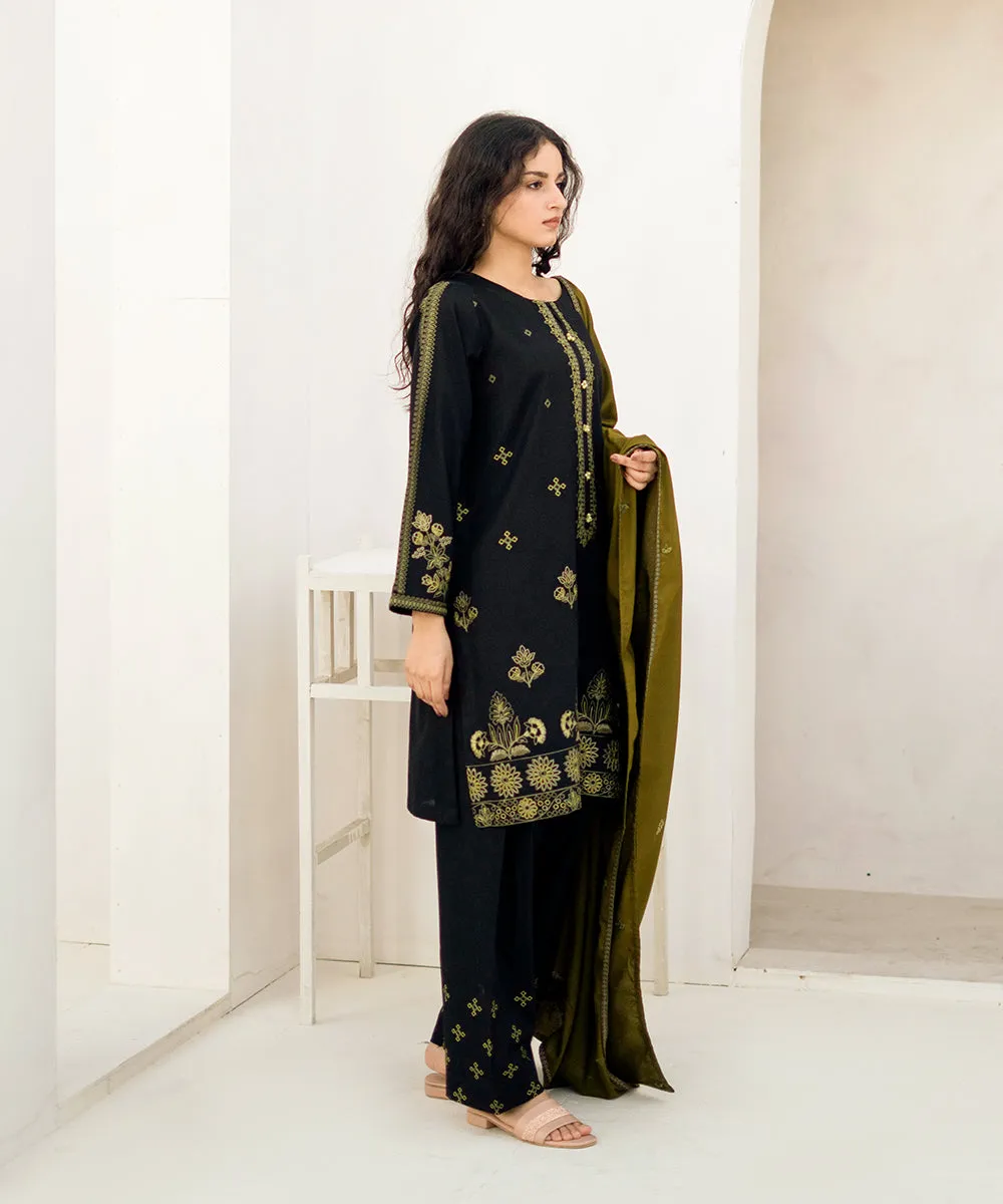 3 Piece - Khaddar Embroidered Suit