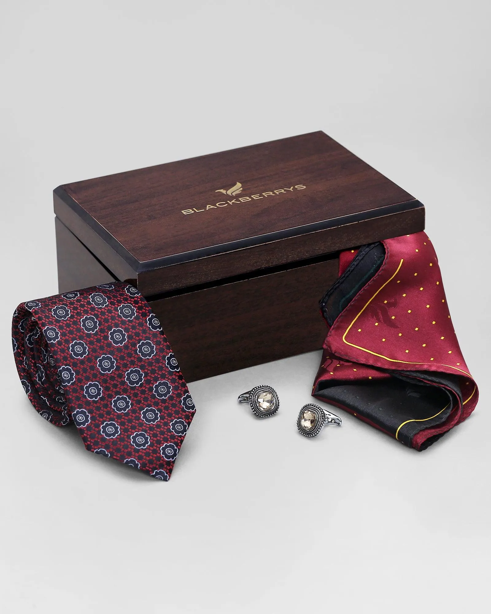 Boxed Combo Printed Tie With Pocket Square And Cufflink - Rayan