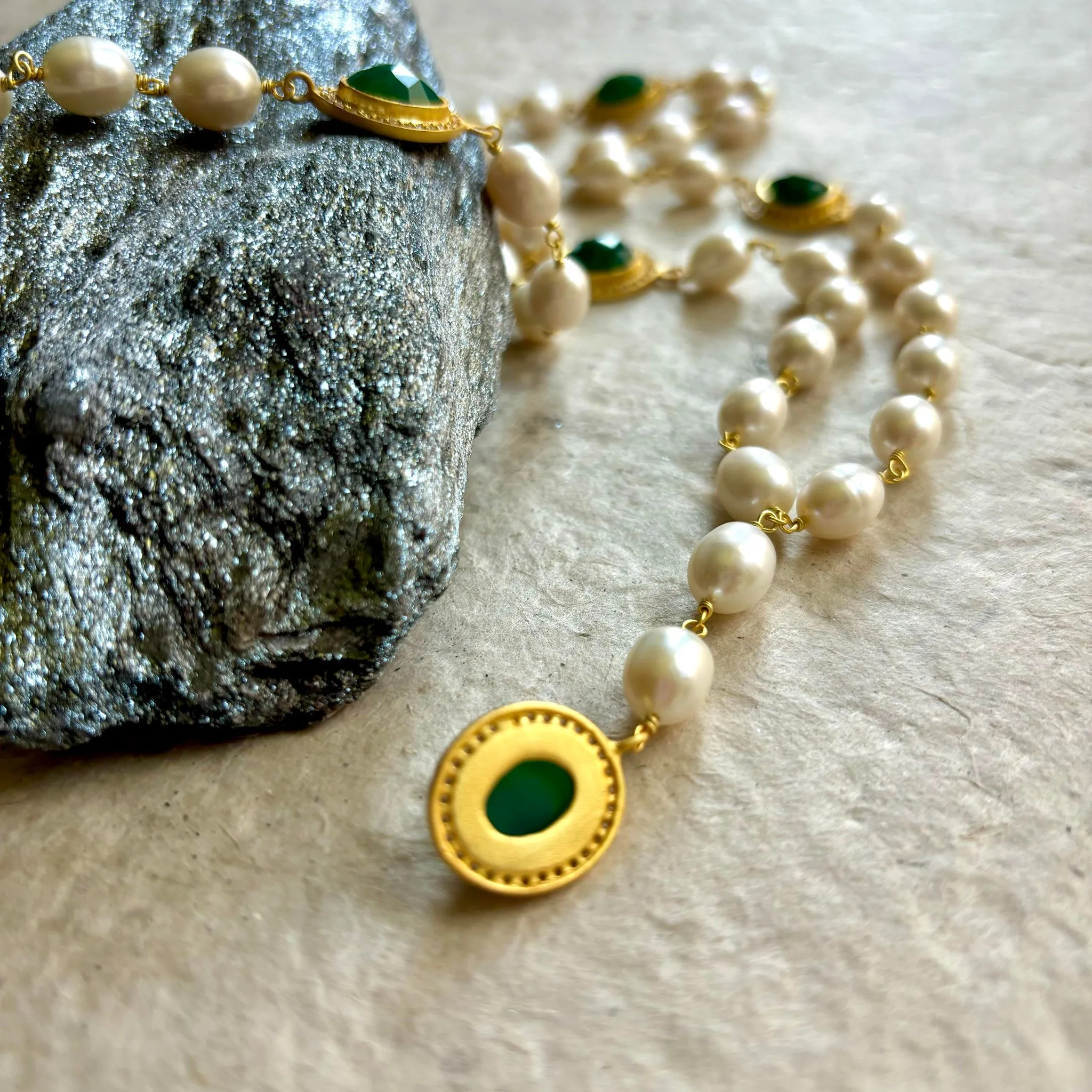 Eleanor Pearl Necklace With Green Onyx