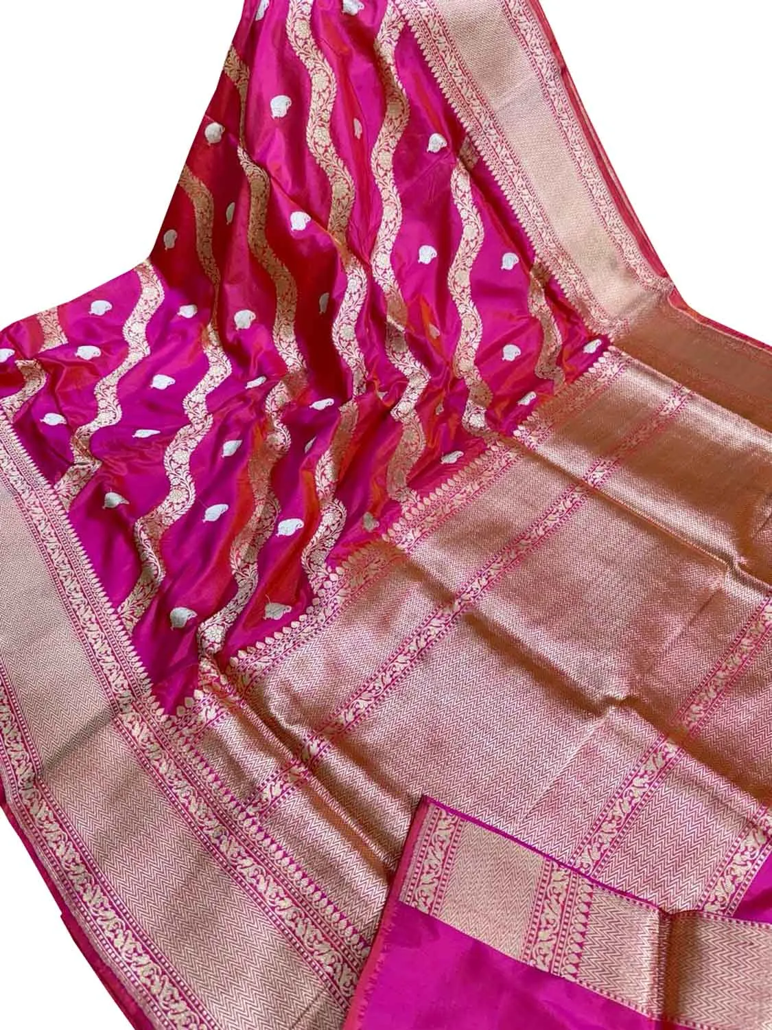 Elegant Pink Banarasi Silk Saree with Diagonal Design