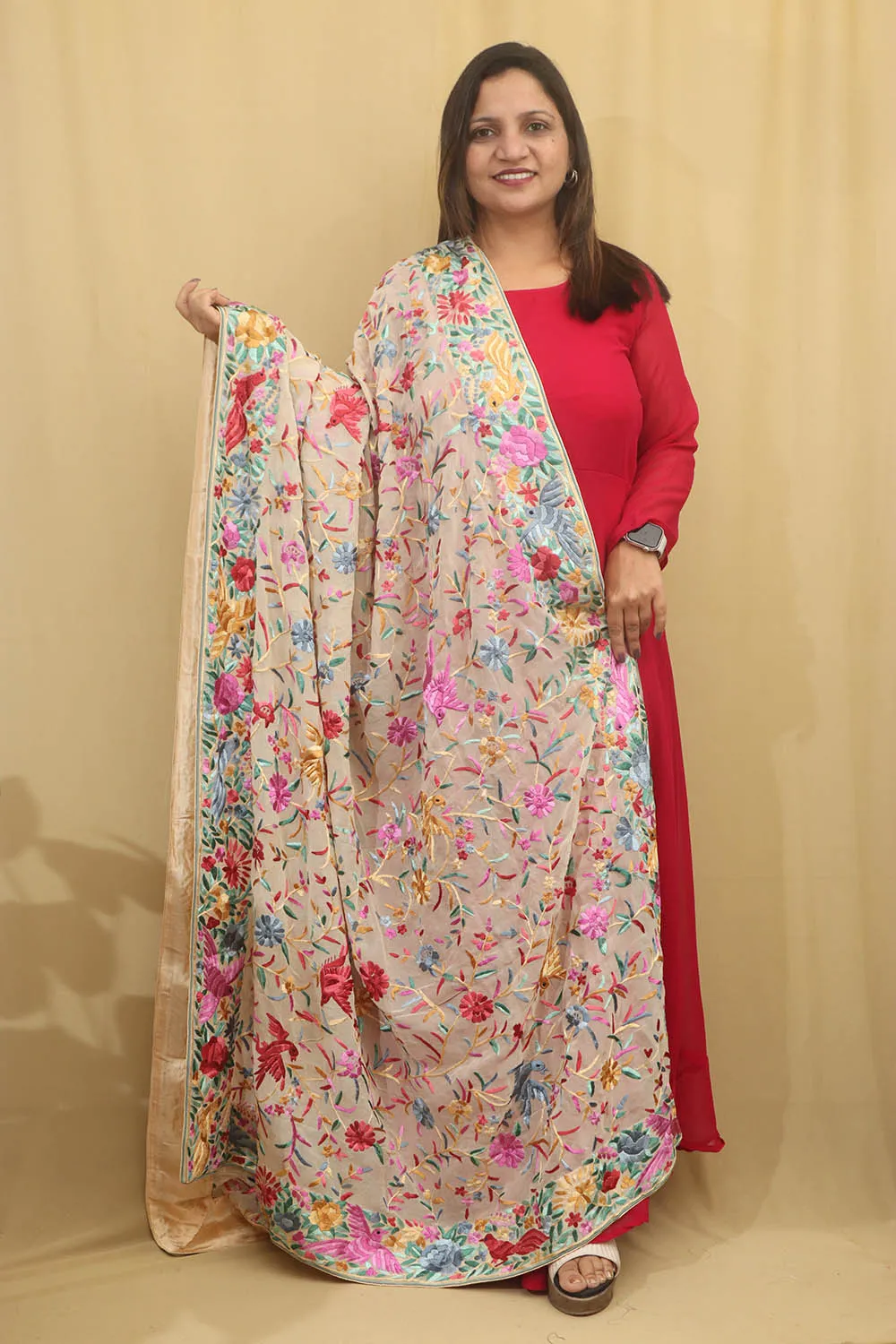 Exquisite Pastel Parsi Georgette Dupatta with Hand Embroidery