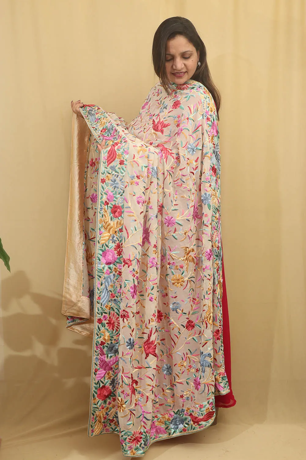 Exquisite Pastel Parsi Georgette Dupatta with Hand Embroidery