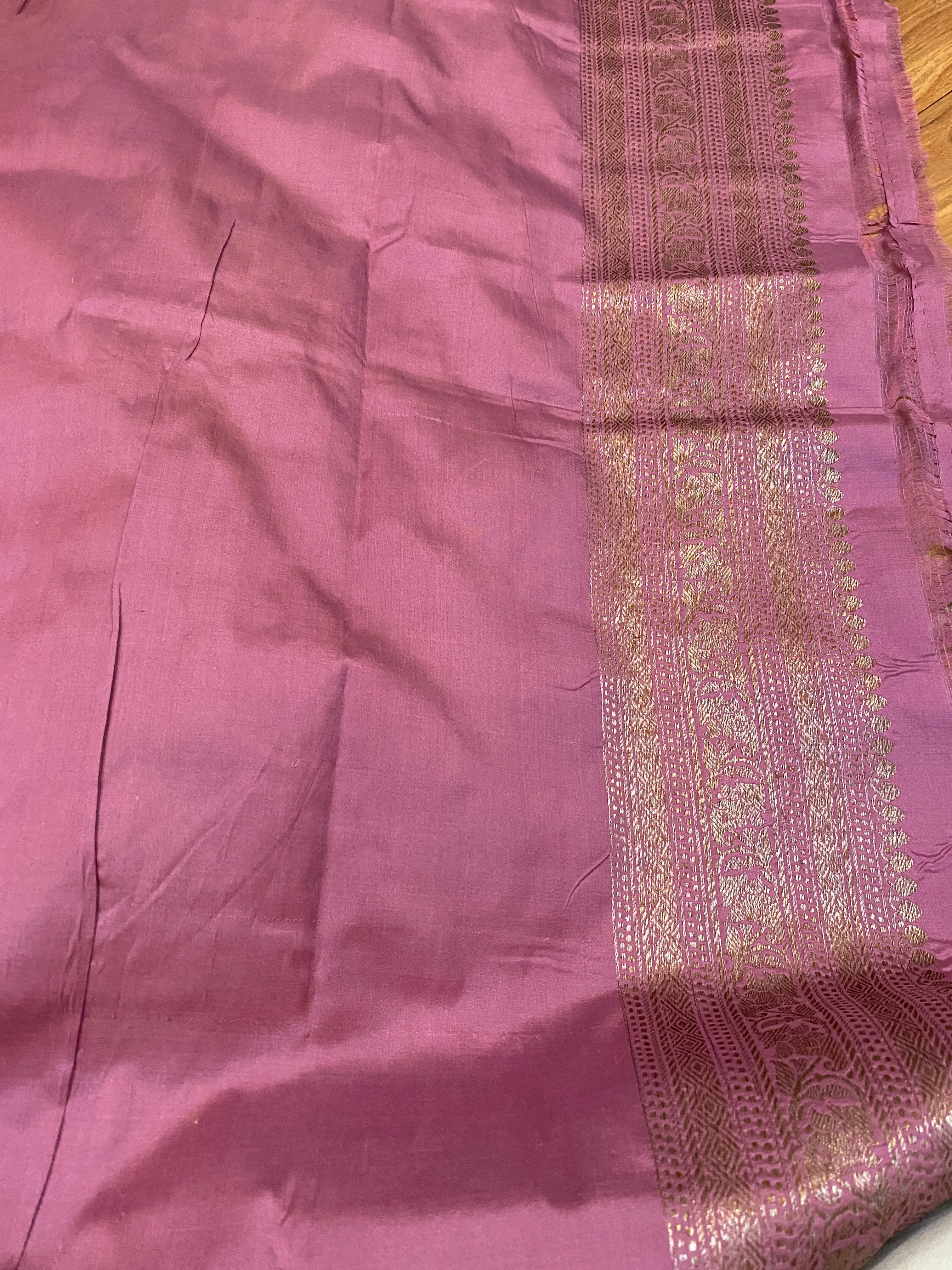 Grey Pure Silk Traditional Banarasi Saree with Kadhwa Butis