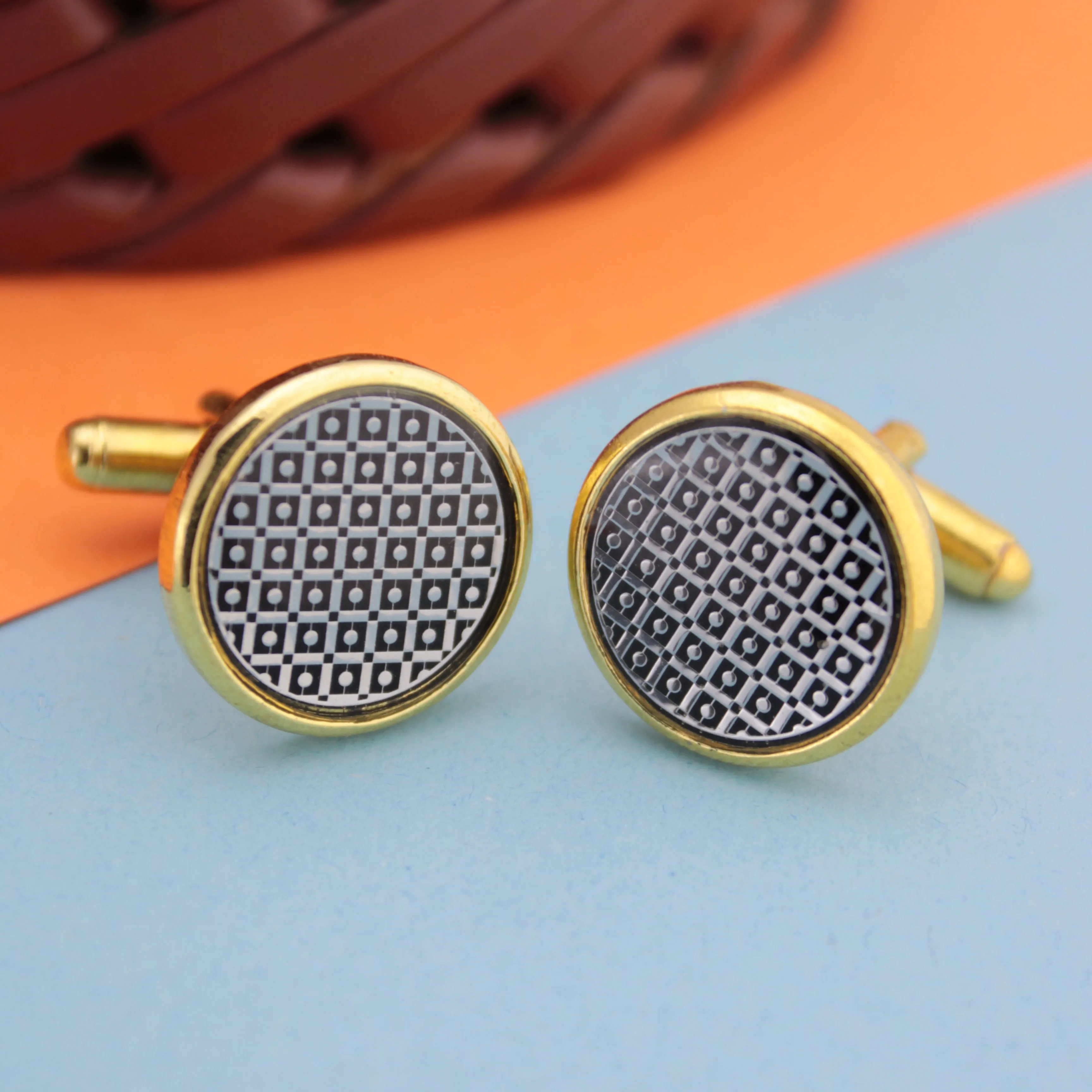 Kavove The Polka Smash Silver & Golden Cufflink For Men