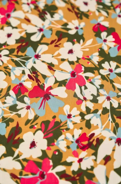 Lovely Multicolored Tiny Floral Pattern Printed Natural Crepe Silk Fabric